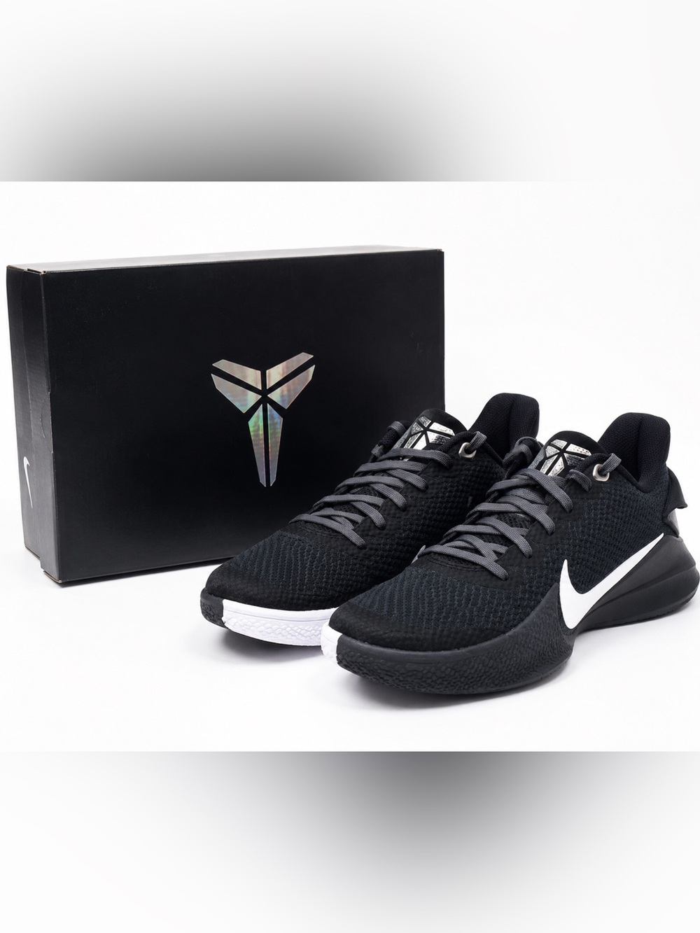 🏀 Nike Kobe Mamba Focus TB Black White Basketball Shoes NWB Men’s 7.5 Women’s 9